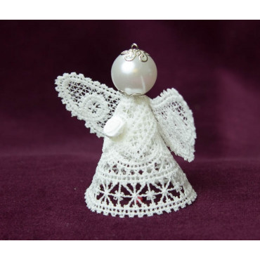 Vyšívaný 3D andílek č. 6 bílý